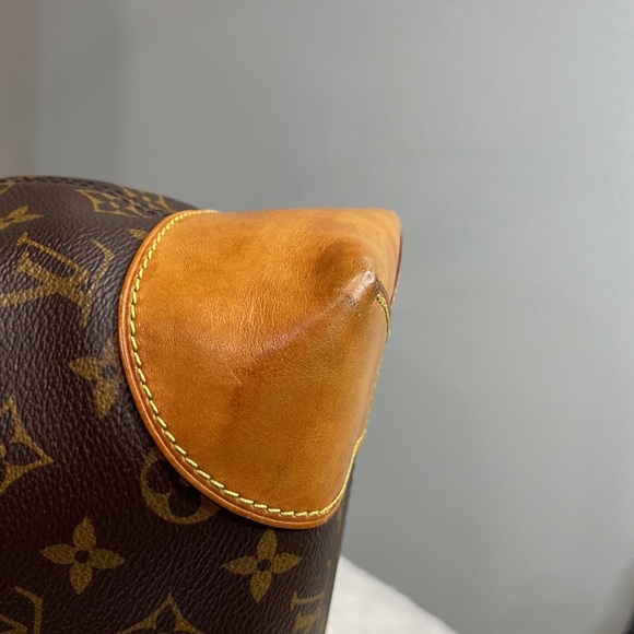 ❌SOLD❌Louis Vuitton Berri MM Bag - Picture 8 of 17